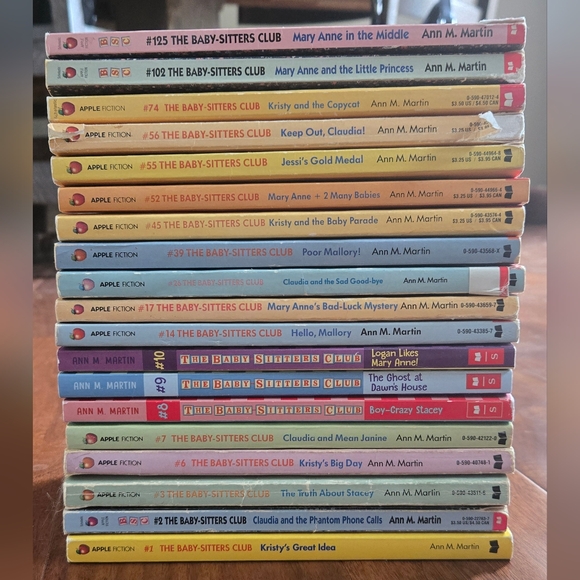 The Babysitters Club book lot - Picture 3 of 3